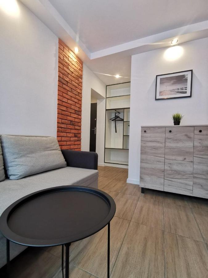 דירות צ'סטוצ'ובה Apartament מראה חיצוני תמונה